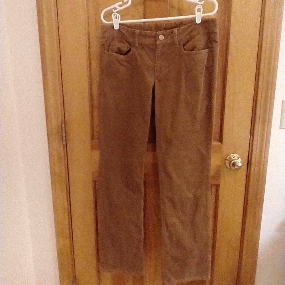 J. Crew Favorite Fit Dark Tan Stretch Corduroy Jeans, size 30R/10